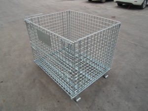 Large Metal Storage Cages on Wheels